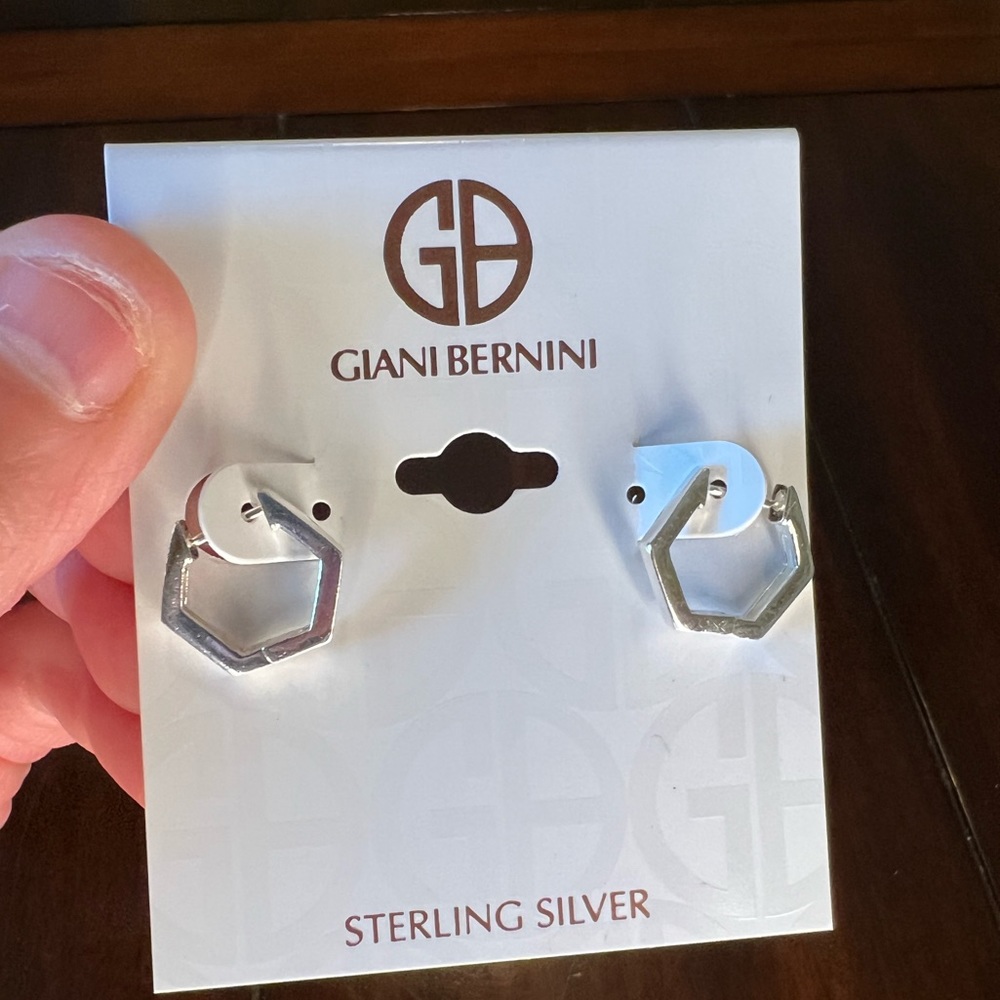 NWT Giani Bernini Polished Hexagon Small Hoop Earrings Sterling Silver 1/2" - Picture 6 of 7